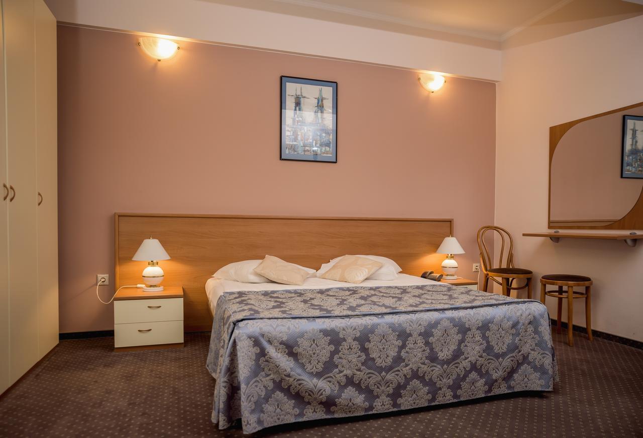Hotel Reghina 蒂米什瓦拉 外观 照片