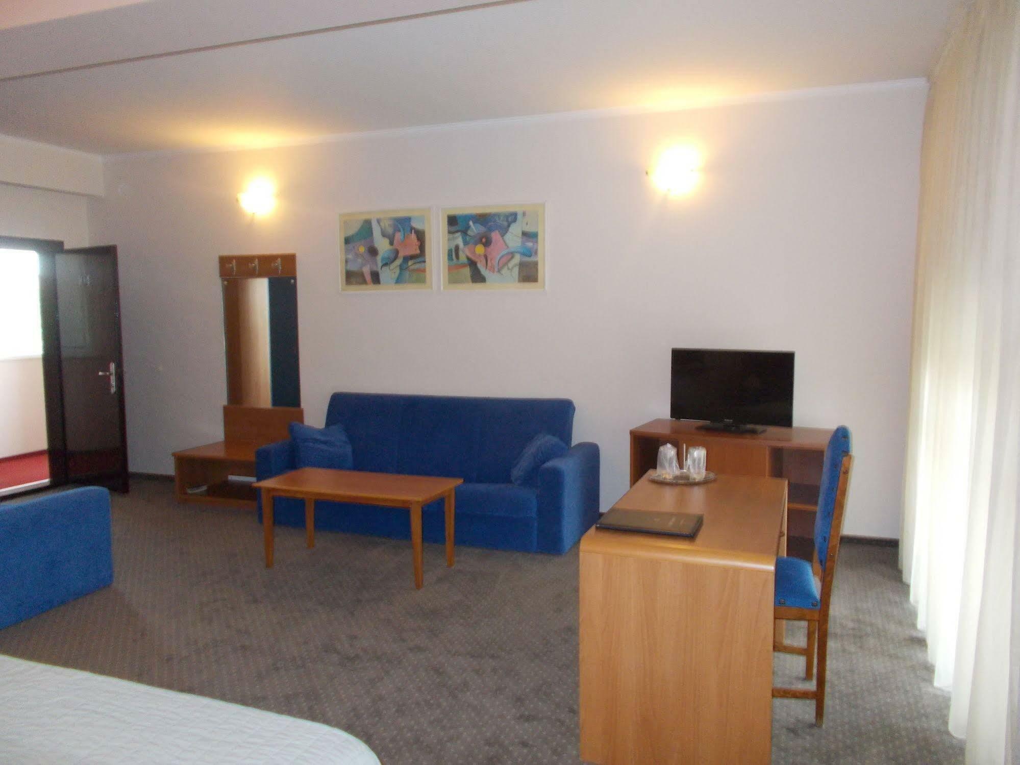 Hotel Reghina 蒂米什瓦拉 外观 照片